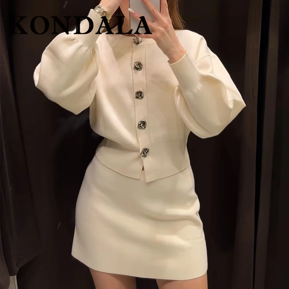 KONDALA Şık Lüks Zarif Beyaz T - Fashion Street Night incelemesi ve fiyatı
