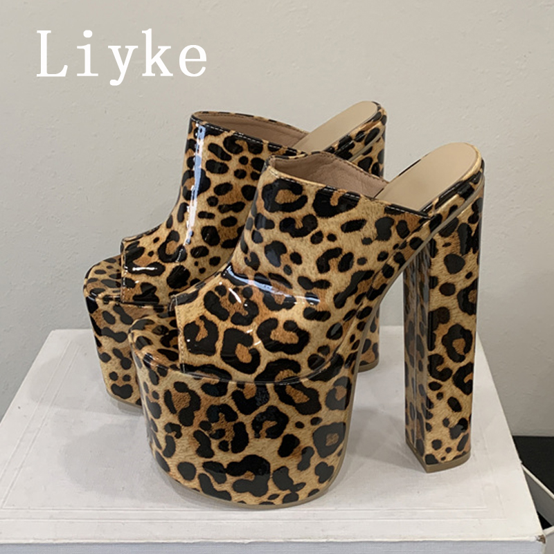 Liyke Podyum Modası 18CM Ekstr - Fashion Street Night incelemesi ve fiyatı